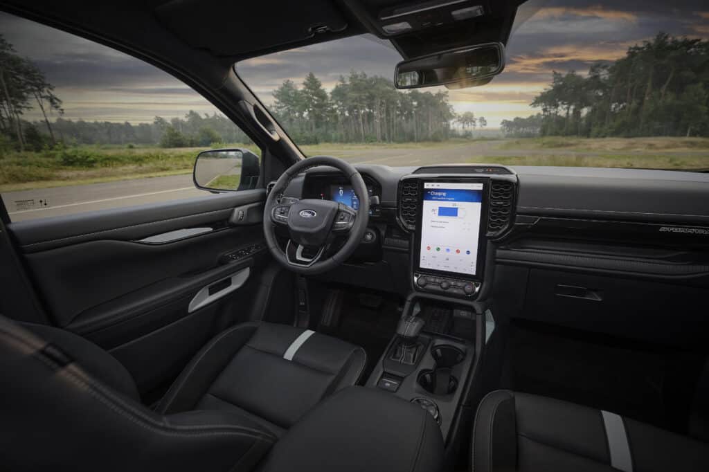 Ford Ranger празнува 10 години лидерство в Европа и навлиза в ерата на електрификацията