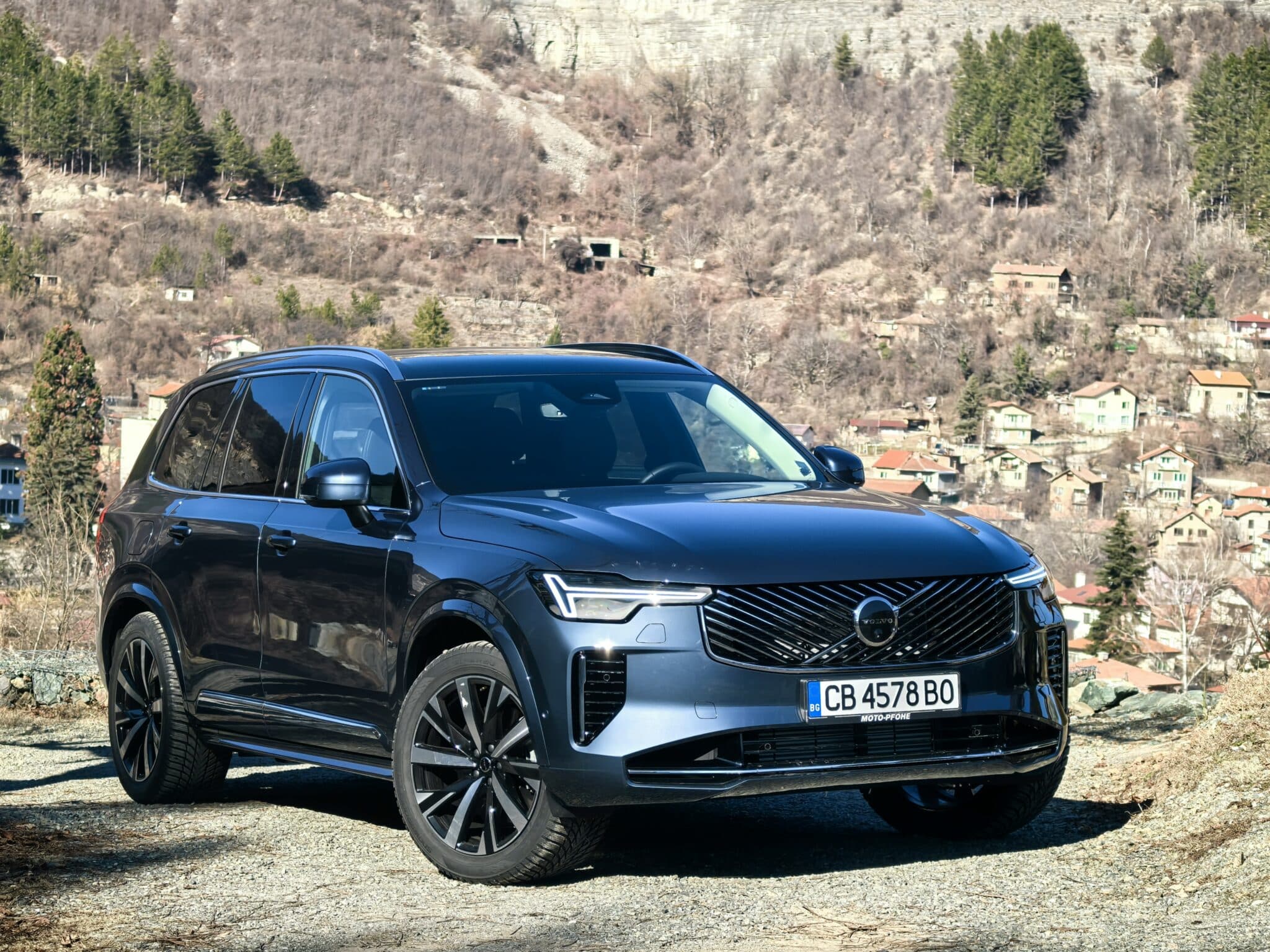 Новият Volvo XC90: Тестдрайв, който започна с комфорт и завърши с усмивка