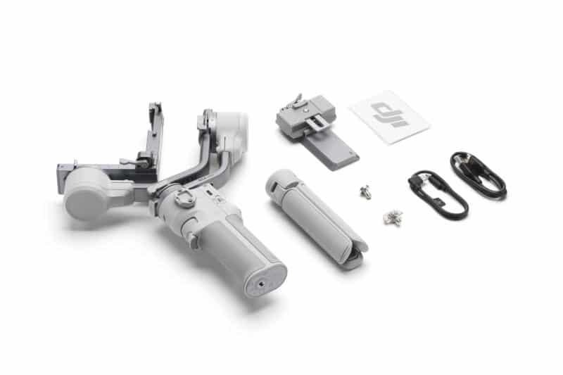 DJI представи компактния стабилизатор RS 4 Mini за фотоапарати и смартфони на цена от €389