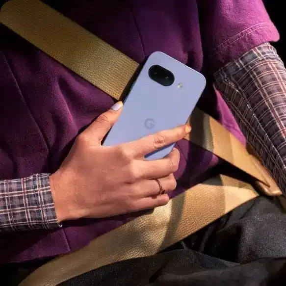 Изтекоха официалните рендери и промоционалните материали за Google Pixel 9a