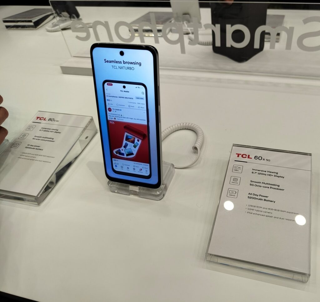TCL представи 3 достъпни смартфона от серията 60, базирани на чипове на MediaTek