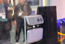 Samsung показа прототипи на сгъваем асиметричен смартфон и сгъваема портативна гейминг конзола