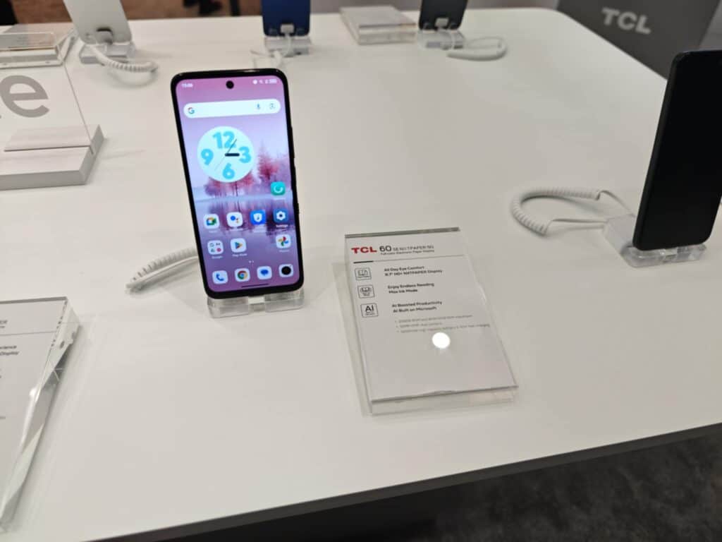 TCL представи 3 достъпни смартфона от серията 60, базирани на чипове на MediaTek