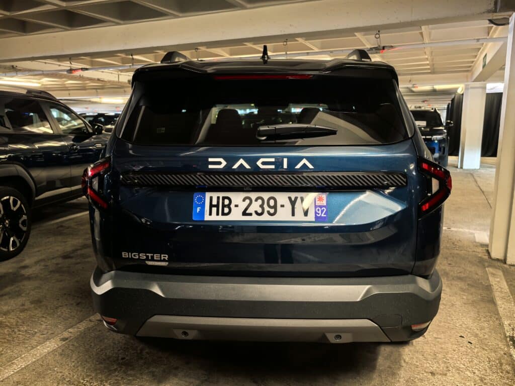 Bigster по френски: простор, технологии и истински Dacia дух