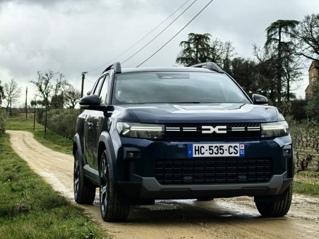 Bigster по френски: простор, технологии и истински Dacia дух