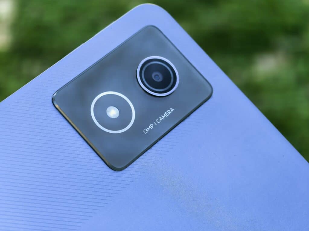 Lenovo IdeaTab Pro – впечатляващ дисплей, мощен хардуер и стилус в комплекта