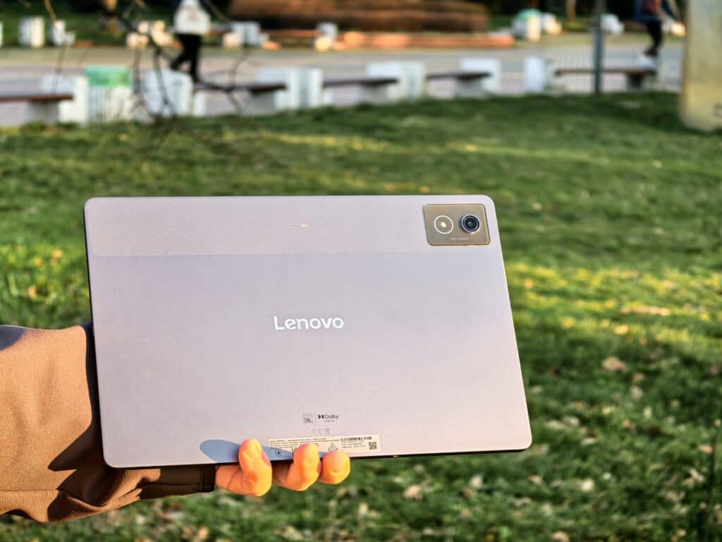 Lenovo IdeaTab Pro – впечатляващ дисплей, мощен хардуер и стилус в комплекта