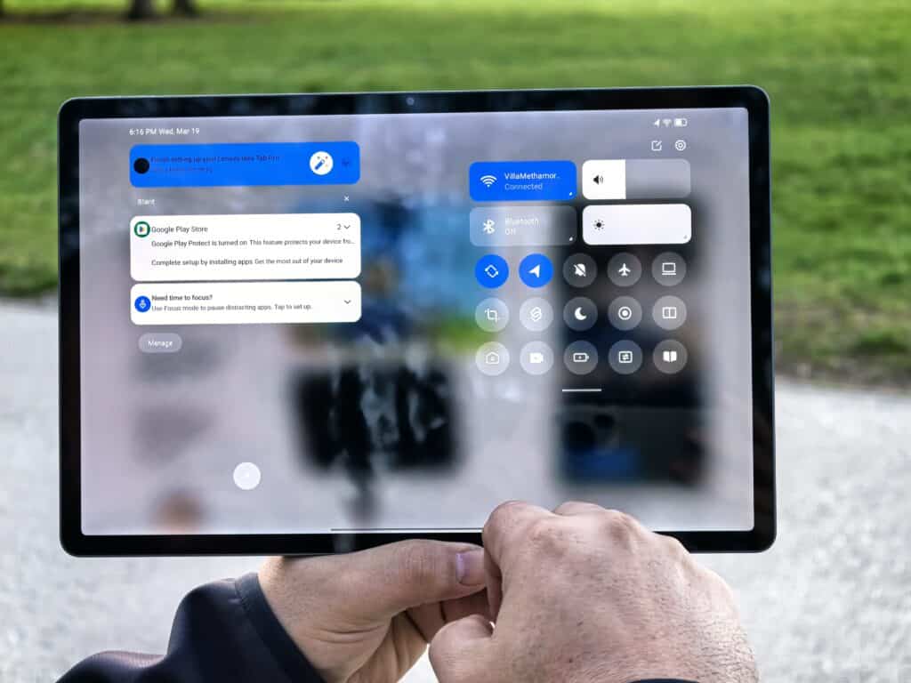 Lenovo IdeaTab Pro – впечатляващ дисплей, мощен хардуер и стилус в комплекта