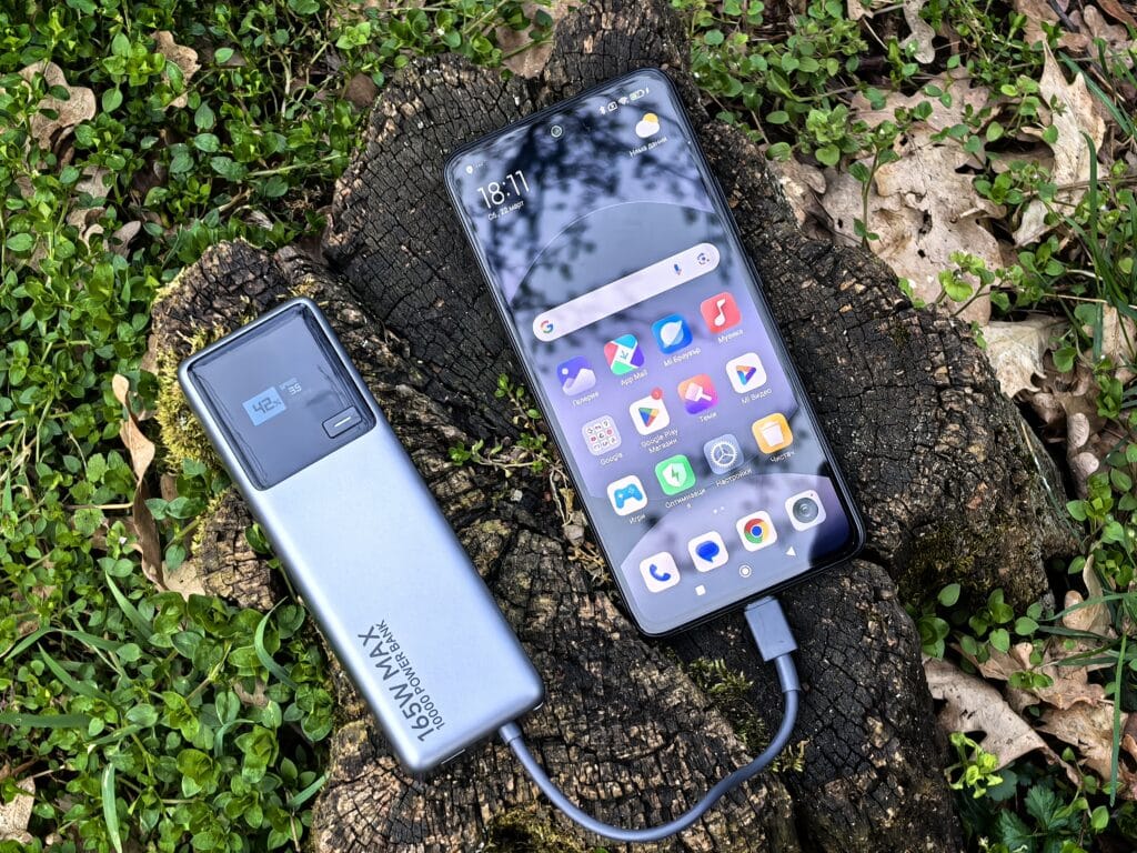 Живот без зарядно: Redmi Note 14 + Xiaomi 165W Power Bank