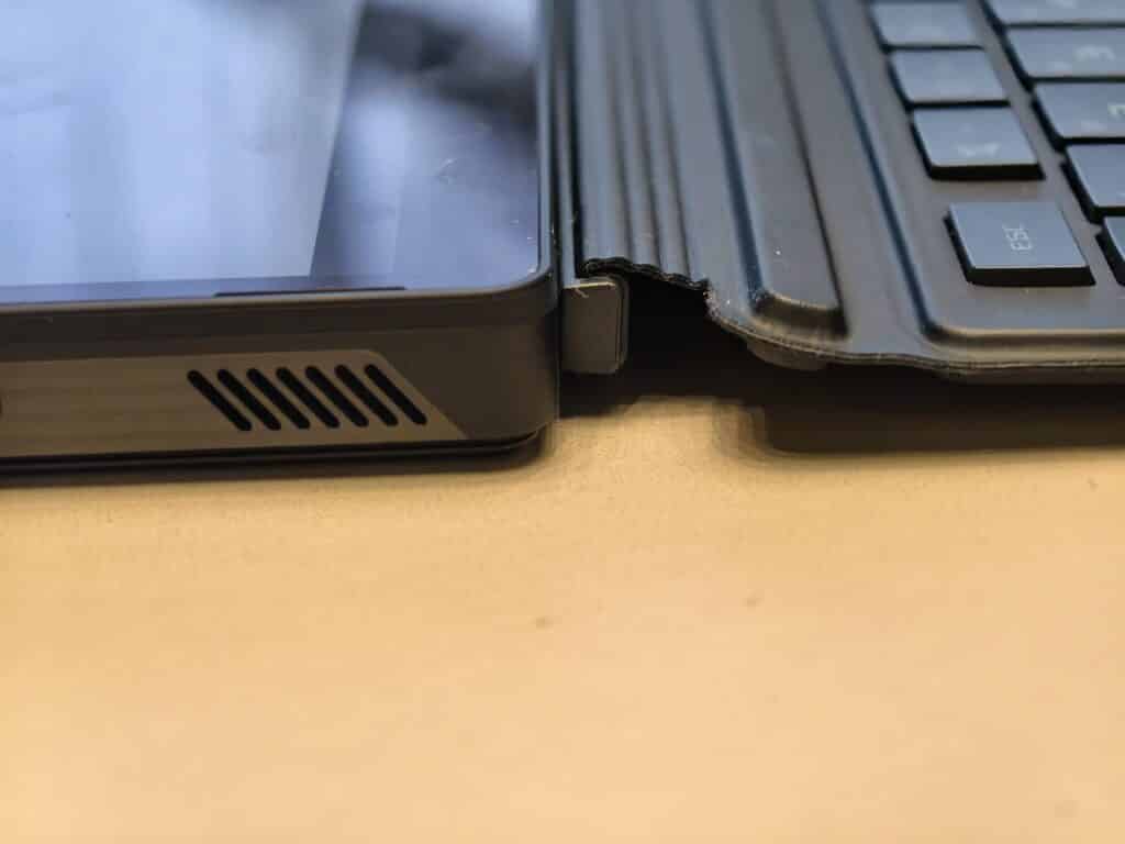 ASUS ROG Flow Z13 (2025) – Таблетът, който изяде геймърските лаптопи