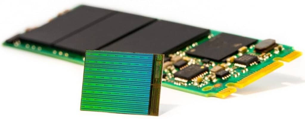 Intel продаде бизнеса си с NAND флаш памет на SK Hynix