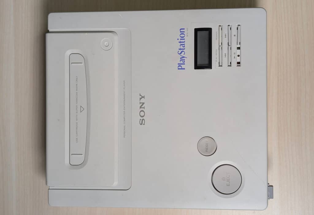 Открит е много рядък прототип на гейминг конзолата Nintendo PlayStation