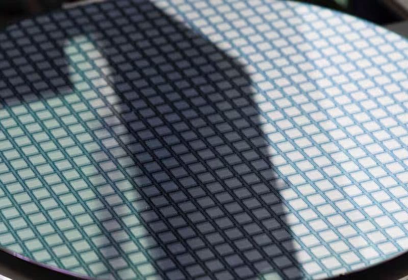 Huawei е разбрала как да произвежда 5 nm чипове без оборудване на ASML