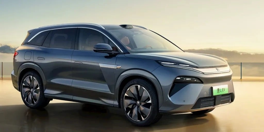 BYD пусна на пазара и обяви цените на първите електрически автомобили с бързо зареждане – до 400 км за 5 минути