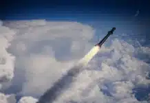 Ключови разлики между балистичните и хиперзвуковите ракети: Коя е по-опасна?