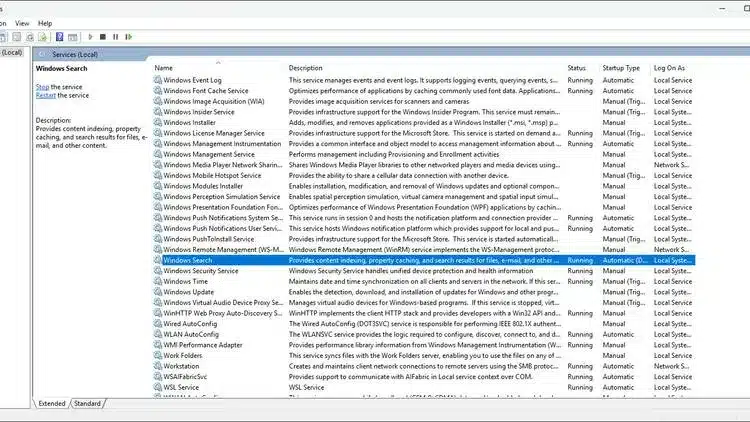 Скритите убийци на процесора: Кои Windows услуги ви забавят и как да ги спрете?