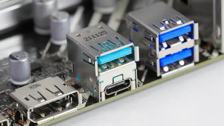 USB 3.2 GEN 1 срещу GEN 2: Каква е разликата?