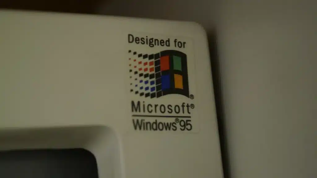 Суеверие или хитър ход: Защо Microsoft реши да не пуска Windows 9