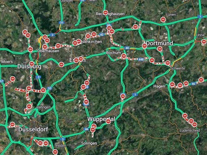 Германските шофьори изпаднаха в хаос, след като Google Maps неправилно обозначи основни магистрали като затворени