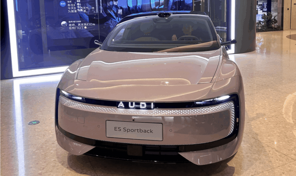 Китайските дилъри вече започнаха да показват новия електромобил AUDI E5