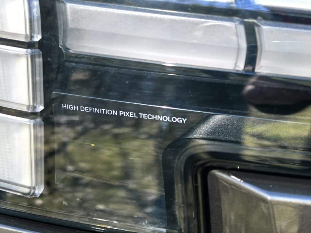 Volvo EX90: Мозъкът на NVIDIA, душата на Скандинавия