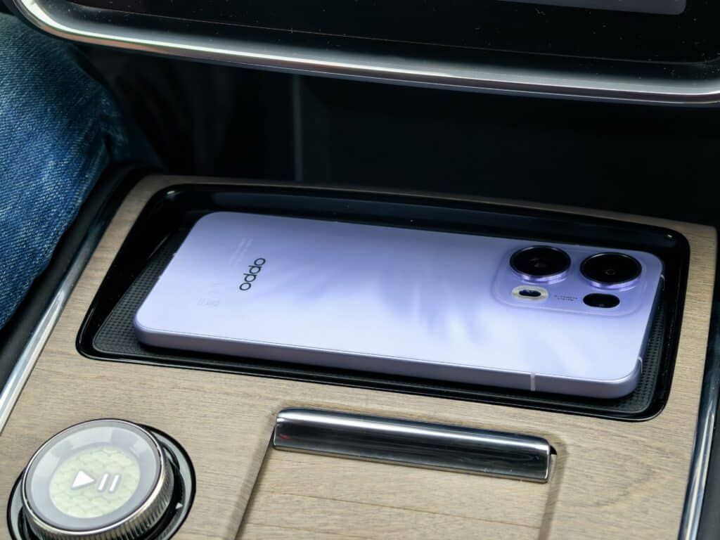 Volvo EX90: Мозъкът на NVIDIA, душата на Скандинавия