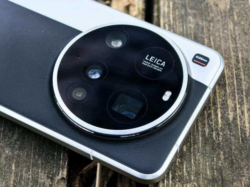 Светлина, скорост, изкуствен интелект: Xiaomi 15 Ultra пренаписва правилата