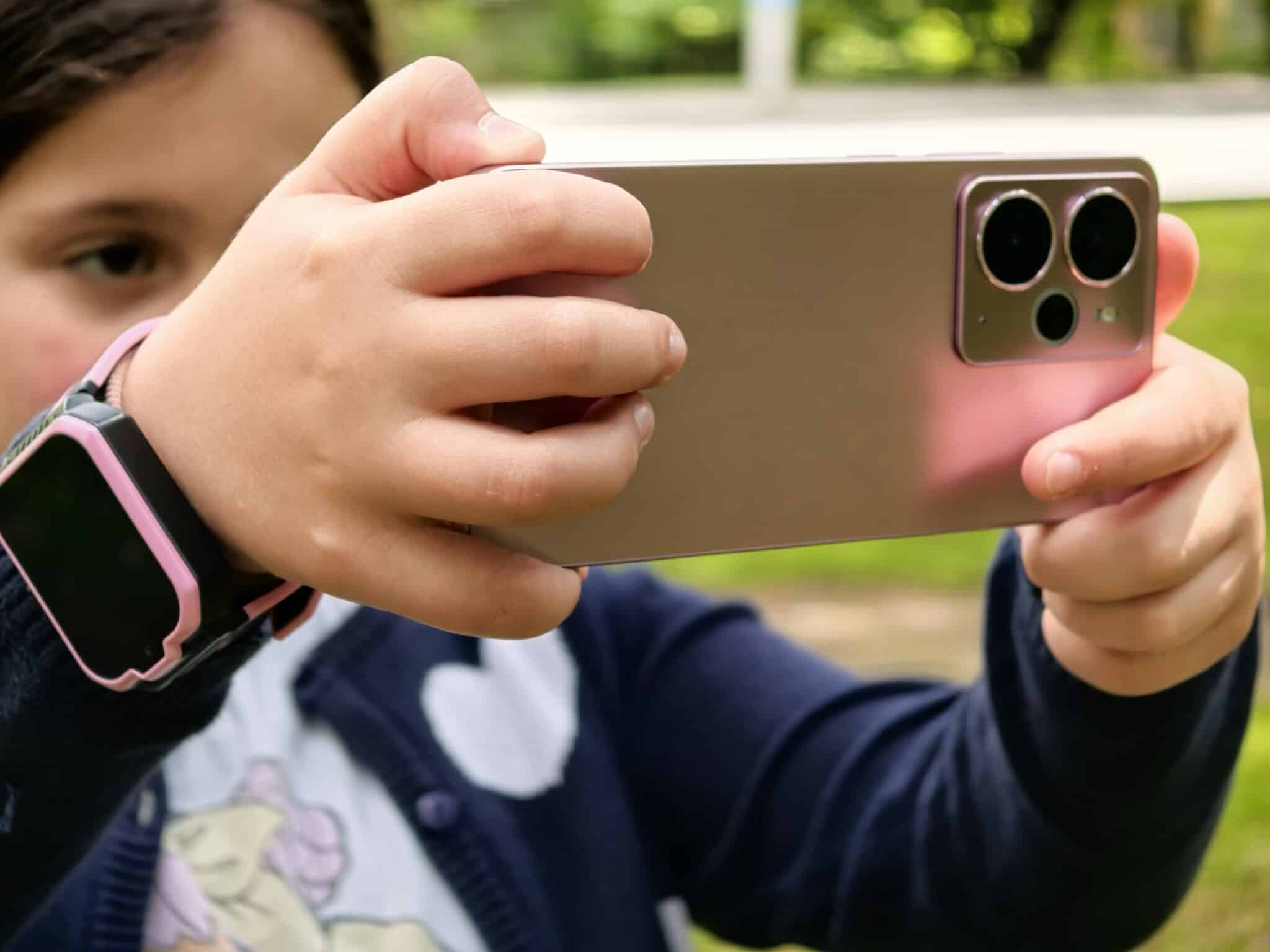 Realme 14 и 14T: Когато изборът не е лесен, но е приятен