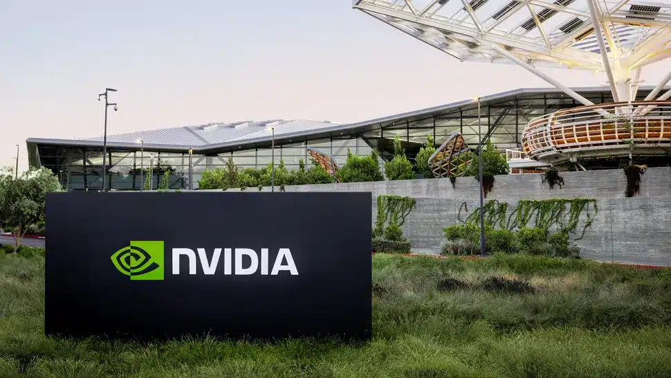 Шефът на Nvidia: Новите ограничения за износ на AI чипове ще засилят влиянието на Huawei и ще отслабят САЩ