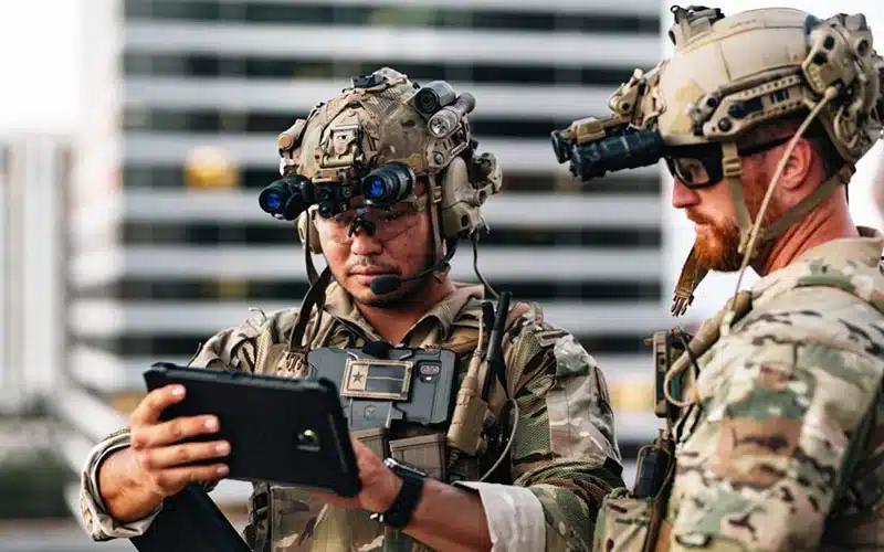 Samsung представи издръжливия таблет Galaxy Tab Active5 Tactical Edition за специалните сили и военните