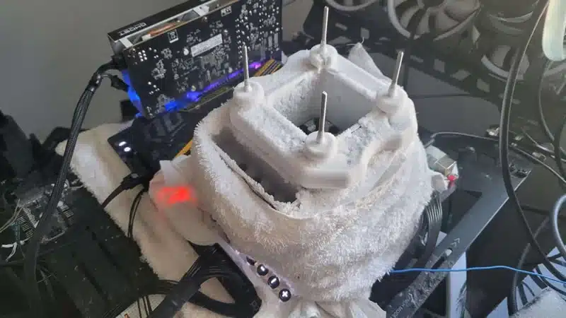Нов рекорд при овърклок на DDR5 памет до 12 806 MT/s