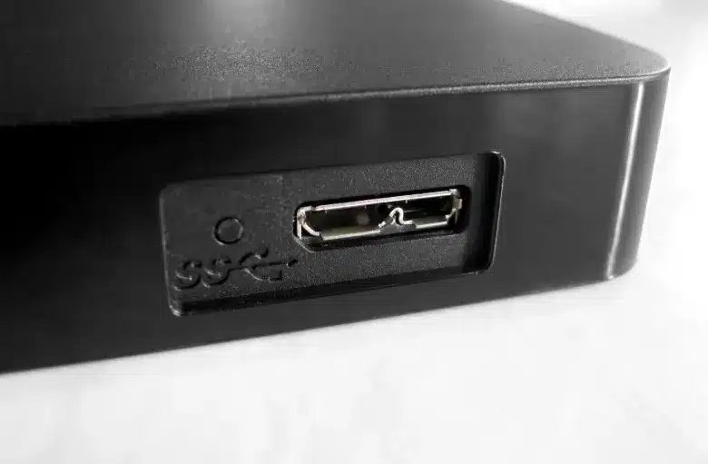 USB символите: Декодираме всички икони за скорост и функционалност на тези портове