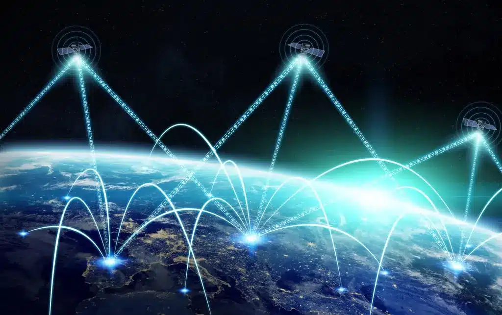 5 пъти по-бързо от Starlink: Китайски сателит прехвърля данни с минимална лазерна мощност