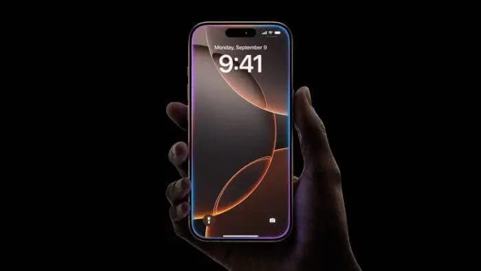 Пълноекранният iPhone с All- Screen на Apple е в процес на разработка, но ще трябва да почакаме