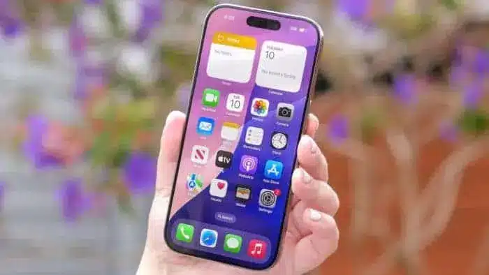 Пълноекранният iPhone с All- Screen на Apple е в процес на разработка, но ще трябва да почакаме