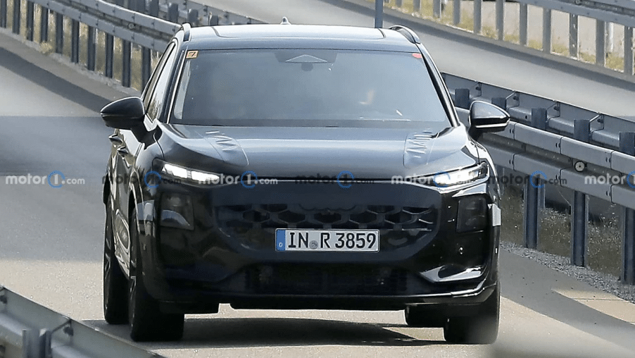 Audi анонсира новия достъпен кросоувър Q3
