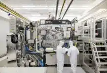 ASML разкри кога ще създаде машини за производство на 5 nm чипове