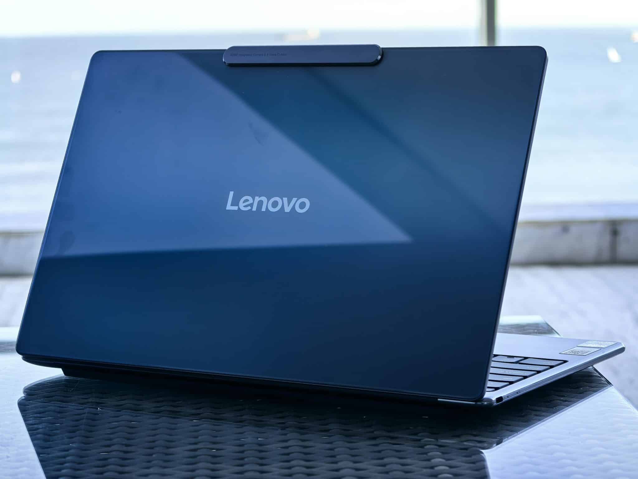 Lenovo Yoga Slim 9 14ILL10: Най-елегантният начин да си продуктивен