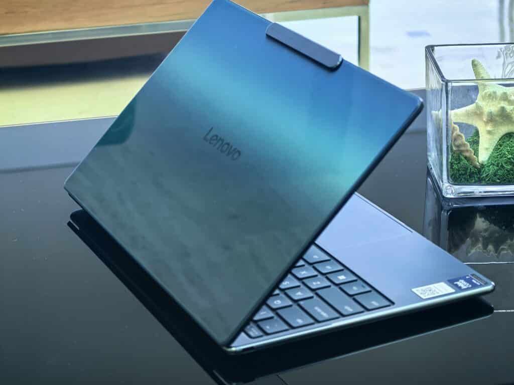 Lenovo Yoga Slim 9 14ILL10: Най-елегантният начин да си продуктивен