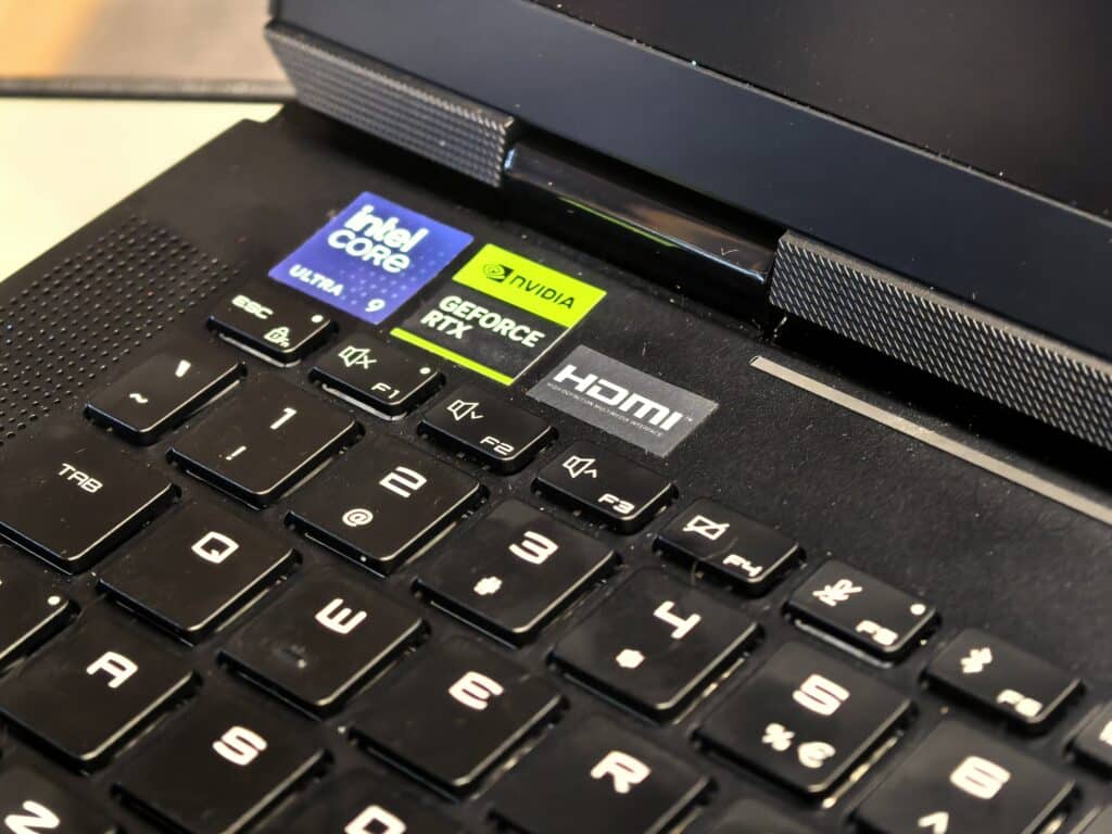Titan, но не митология – MSI Titan 18 HX AI е реален и разрушава граници