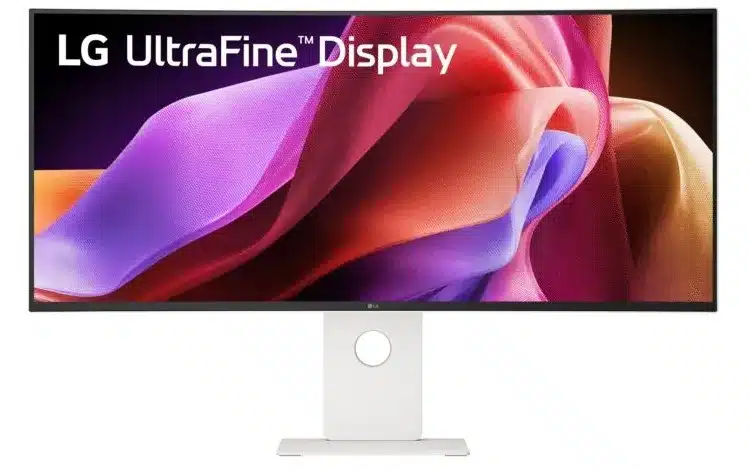 LG представи 40-инчовия извит 5K2K монитор UltraFine 40WT95UF с Thunderbolt 5
