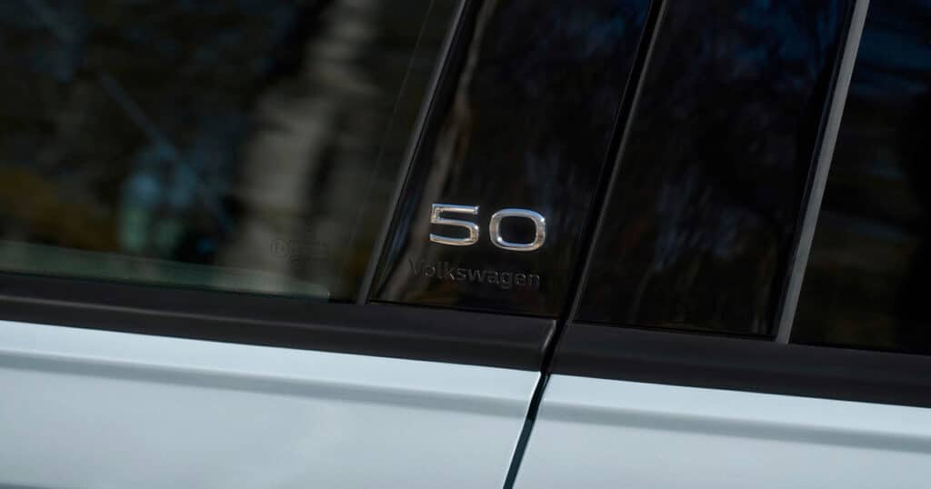 Volkswagen пуска на пазара специално издание Polo в чест на 50-годишнината на модела