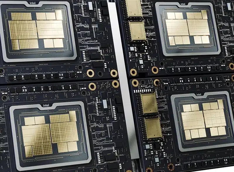 Intel и SoftBank възнамеряват да разработят по-рентабилна алтернатива на HBM паметта