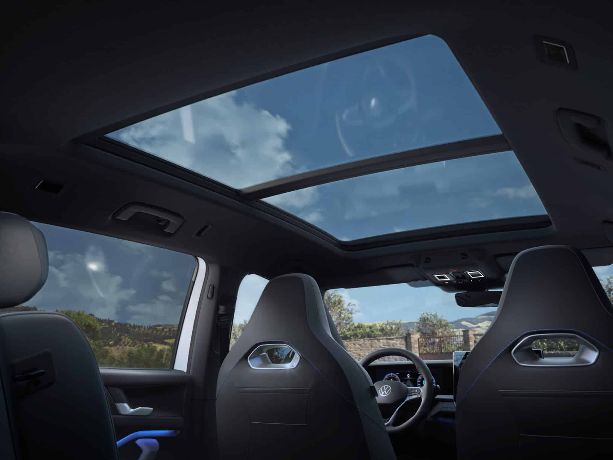 Новият VW Tayron: Седем места, четири задвижващи колела и нула компромиси