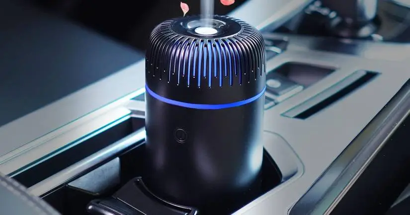 Знаете ли, че можете да включите тези 10 аксесоара към USB порта на вашия автомобил?