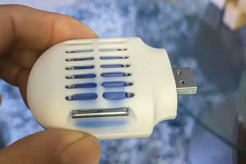 Знаете ли, че можете да включите тези 10 аксесоара към USB порта на вашия автомобил?