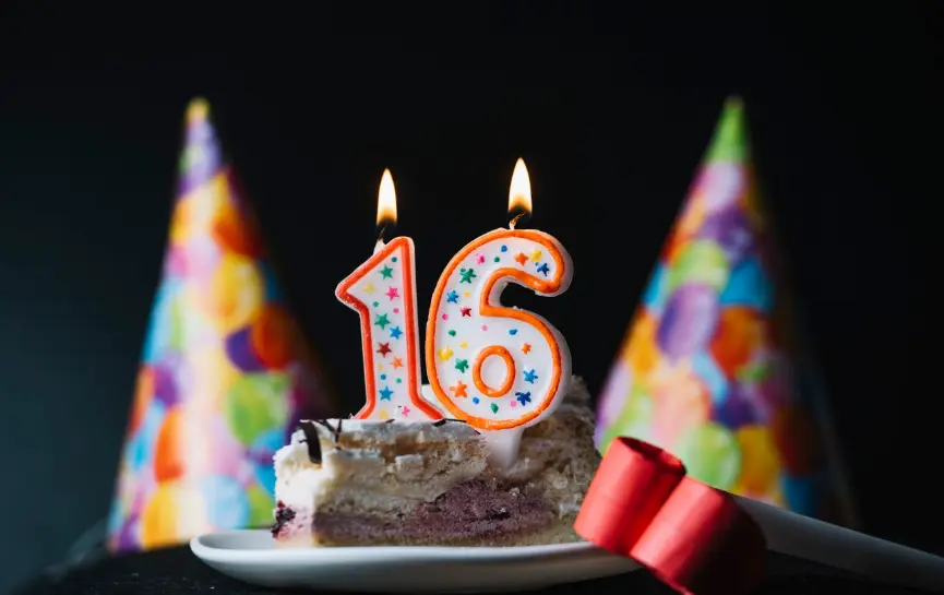 Как най-разпознаваемата мелодия в света „Happy Birthday“ стана платена и кой спечели от това