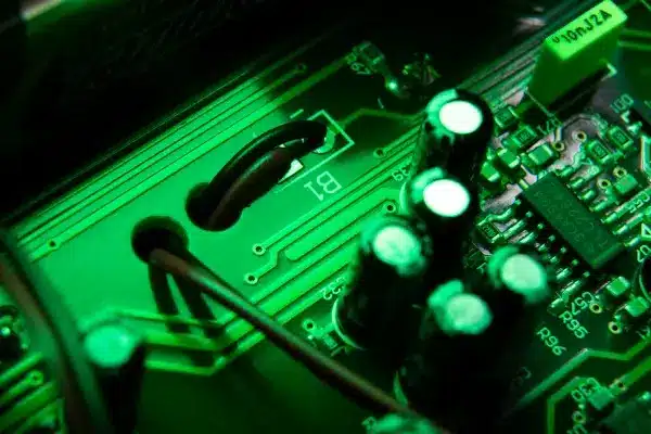 Дръзко проникване: Хакери инсталираха Raspberry Pi с 4G в голяма банкова мрежа в търсене на богатство