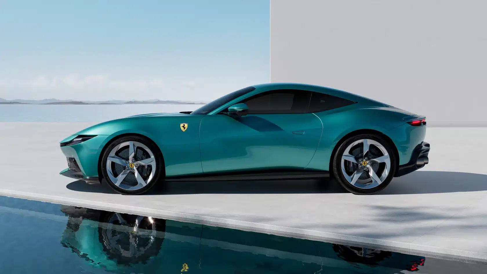 3,3 секунди до 100 км, V8 и три дисплея в салона: Ferrari представи суперколата Amalfi