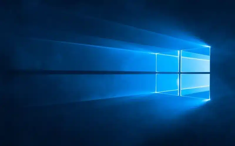 Днес Windows 10 навършва 10 години – 10 спорни и определящи момента в историята на операционната система